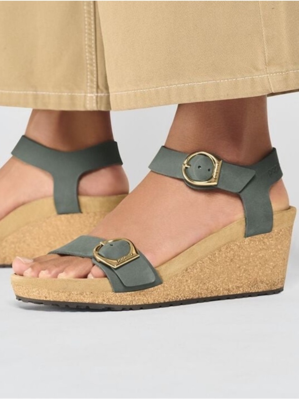Papillo Birkenstock Women's Olive Green Cork Wedge Sandals size 6.5